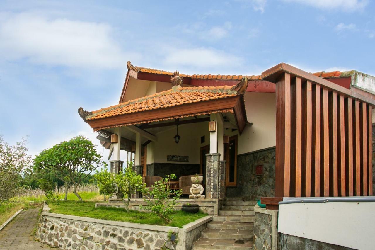 Shanty'S House Бату Екстер'єр фото